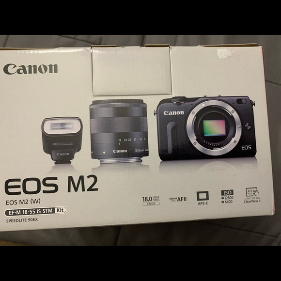 Canon Eos M2